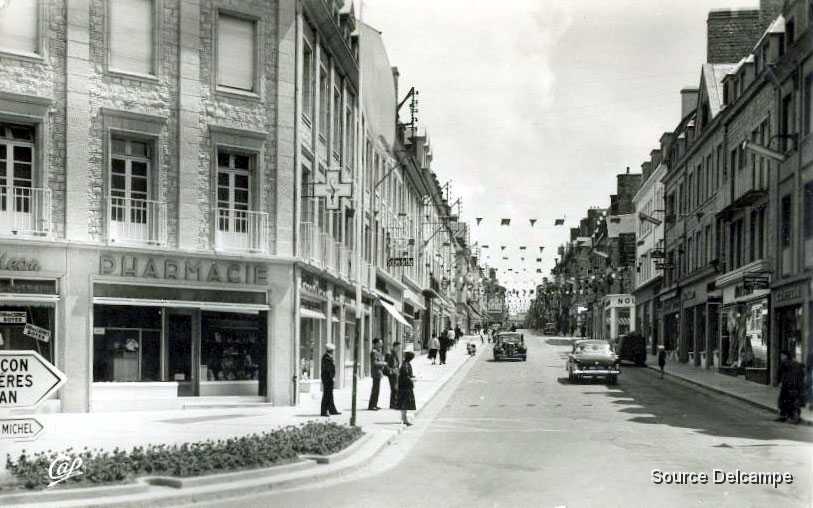50 Avranches Rue de la Constitution.jpg